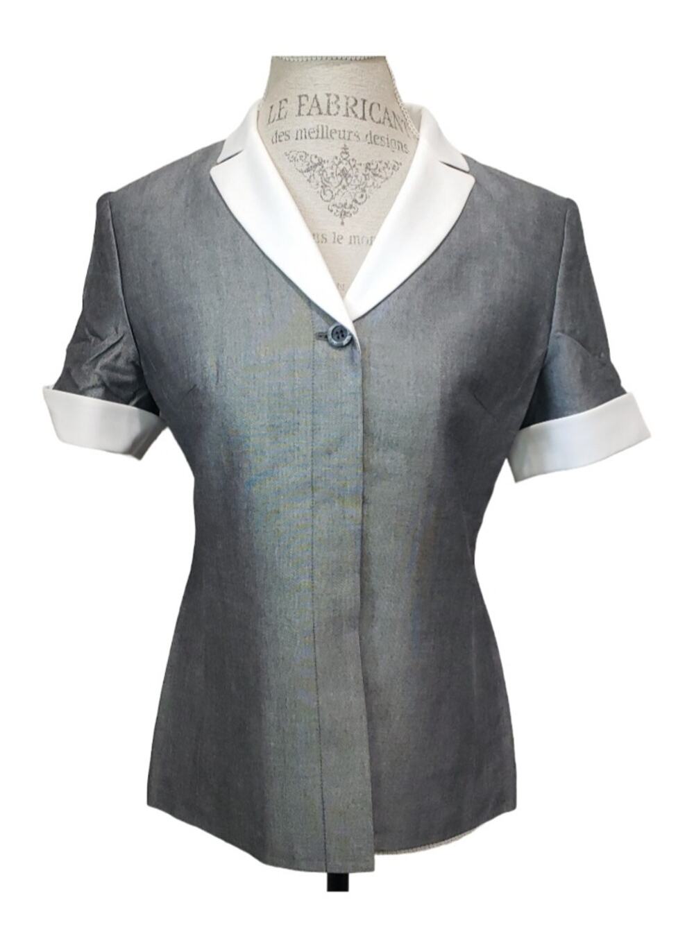 Kasper A S L Petite Gray & White Short Sleeved Hidden Button Up Blazer Shirt